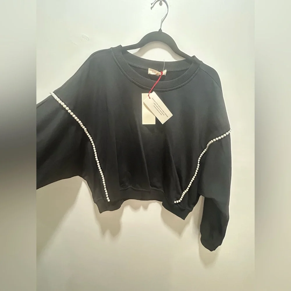 Socialite Anthropologie black pearl crewneck pullover oversize Size Medium New - Picture 5 of 6